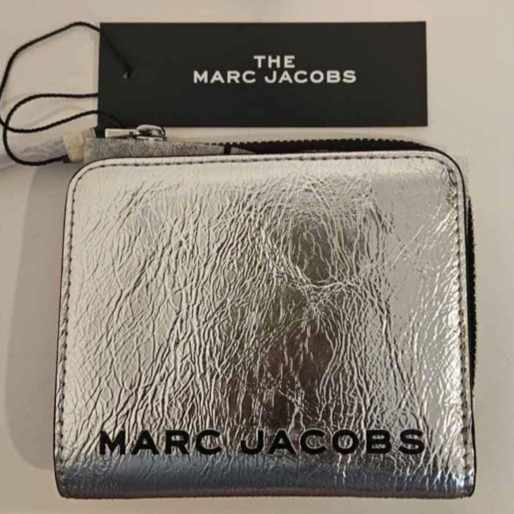 Marc jacobs wallet